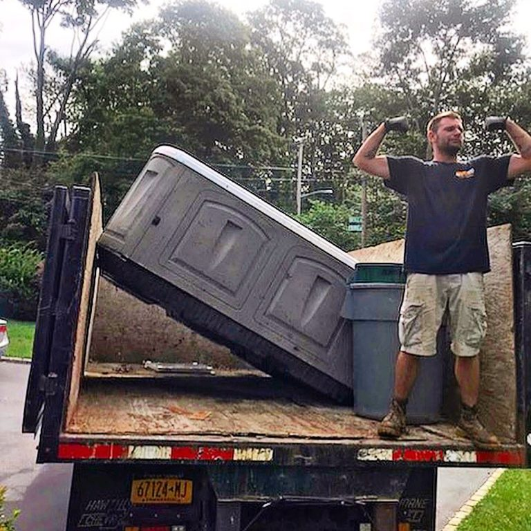 How To Remove a Hot Tub In Levittown